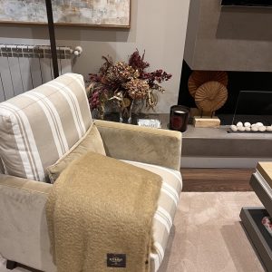 Manta Mohair camel